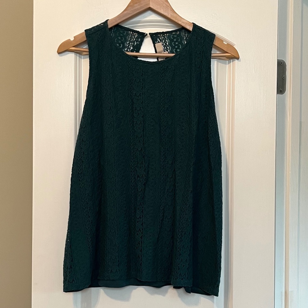 LOFT Women’s Lacy Cutout Back Shell Top - Green - Size L